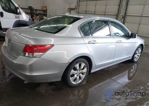 2010 Honda Accord 2.4 Ex-L z USA, uszkodzony, nr VIN 1HGCP2F89AA071115